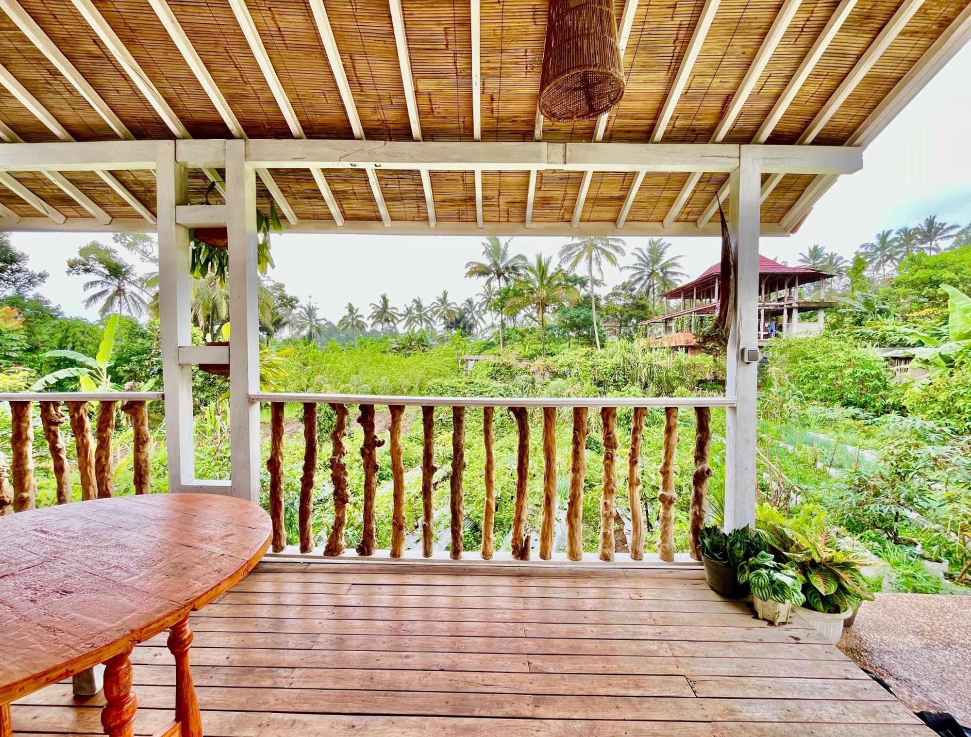 Pondok Is Oke Villa Scenic View Баньюванги Экстерьер фото