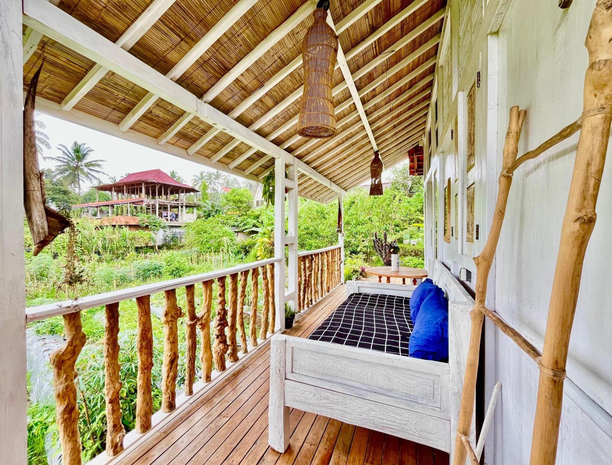 Pondok Is Oke Villa Scenic View Баньюванги Экстерьер фото